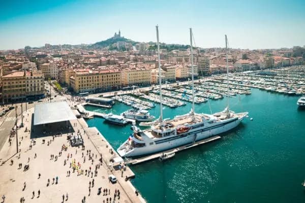 Pourquoi Marseille reste la ville n°1 pour investir en 2026